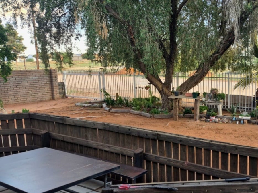3 Bedroom Property for Sale in Kenhardt Northern Cape